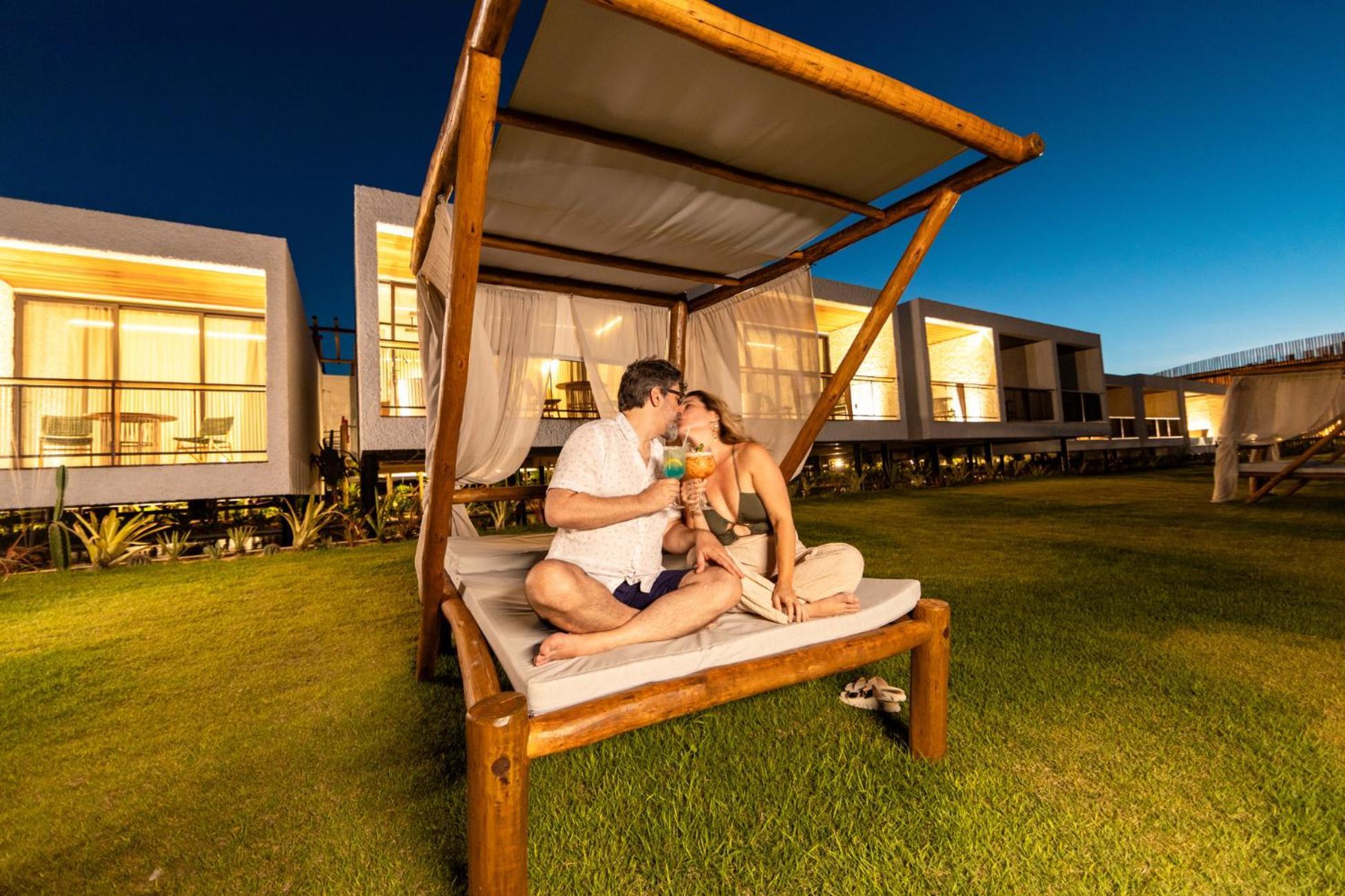 Nanii Hotel Сан-Мигел-ду-Гостозу Экстерьер фото